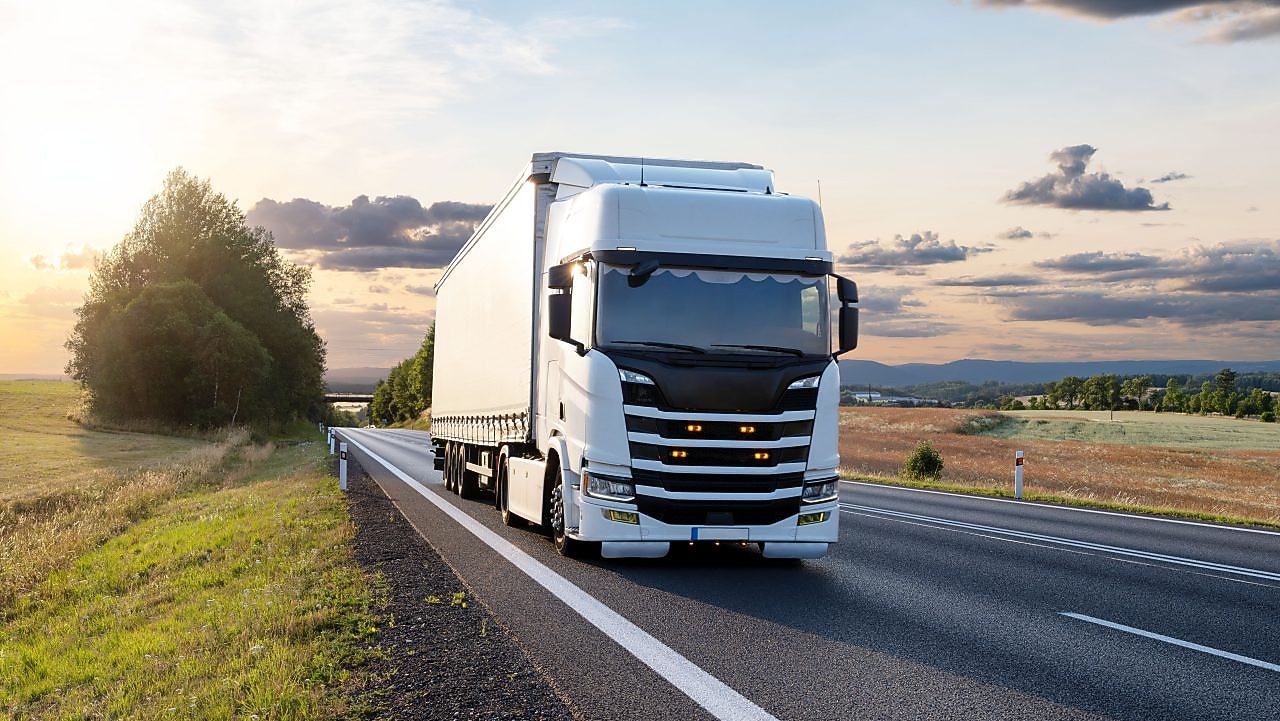 Armada & Transportasi Logistik