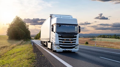 Armada & Transportasi Logistik