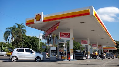 Bagaimana Cara Membuat Mobil Irit Bensin Berikut Penjelasannya