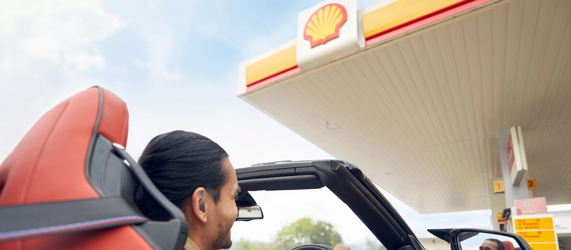 Pengendara bermotor Shell Indonesia