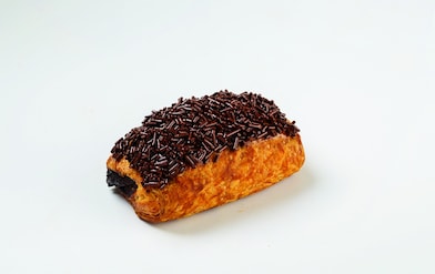 Pastry Bar Chocolate Roll deli2go