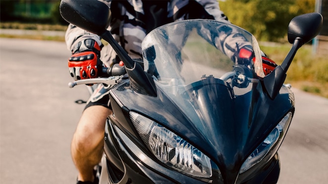 Tarikan gas sepeda motor enteng setelah menggunakan pelumas yang tepat.
