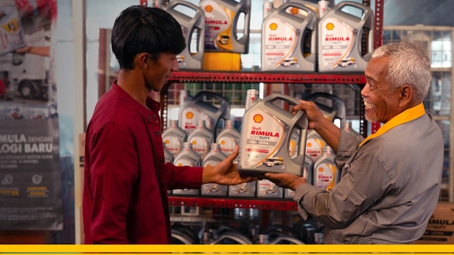 mekanik sedang merekomendasi produk