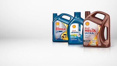 Rangkaian produk dari pelumas Shell.